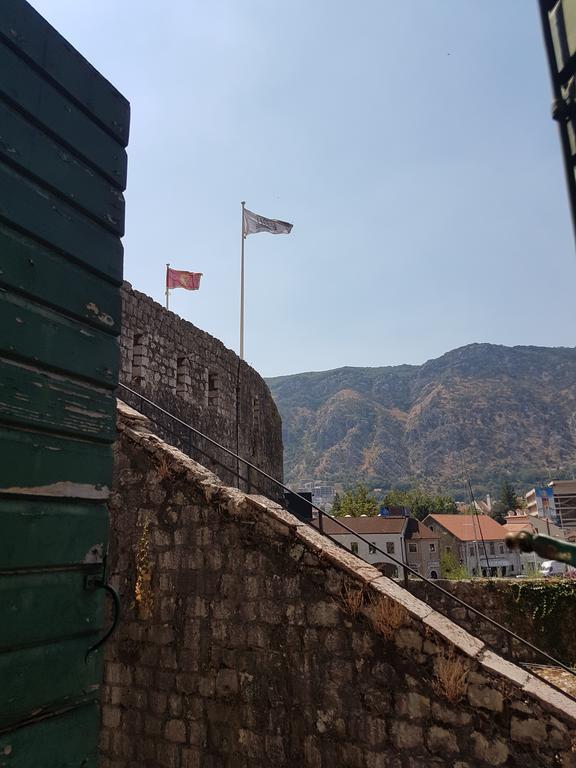 S&I Room Kotor Exterior photo